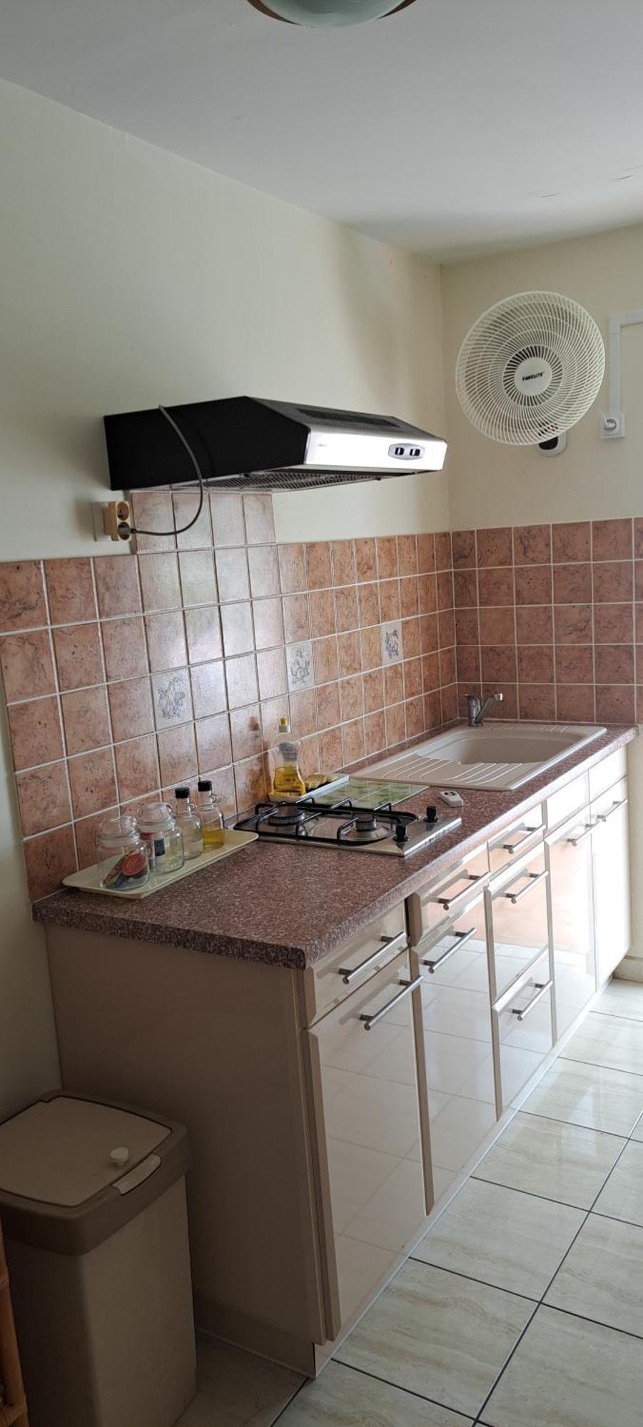 Logement Spacieux Deux Pieces A Baie Mahault Exterior photo