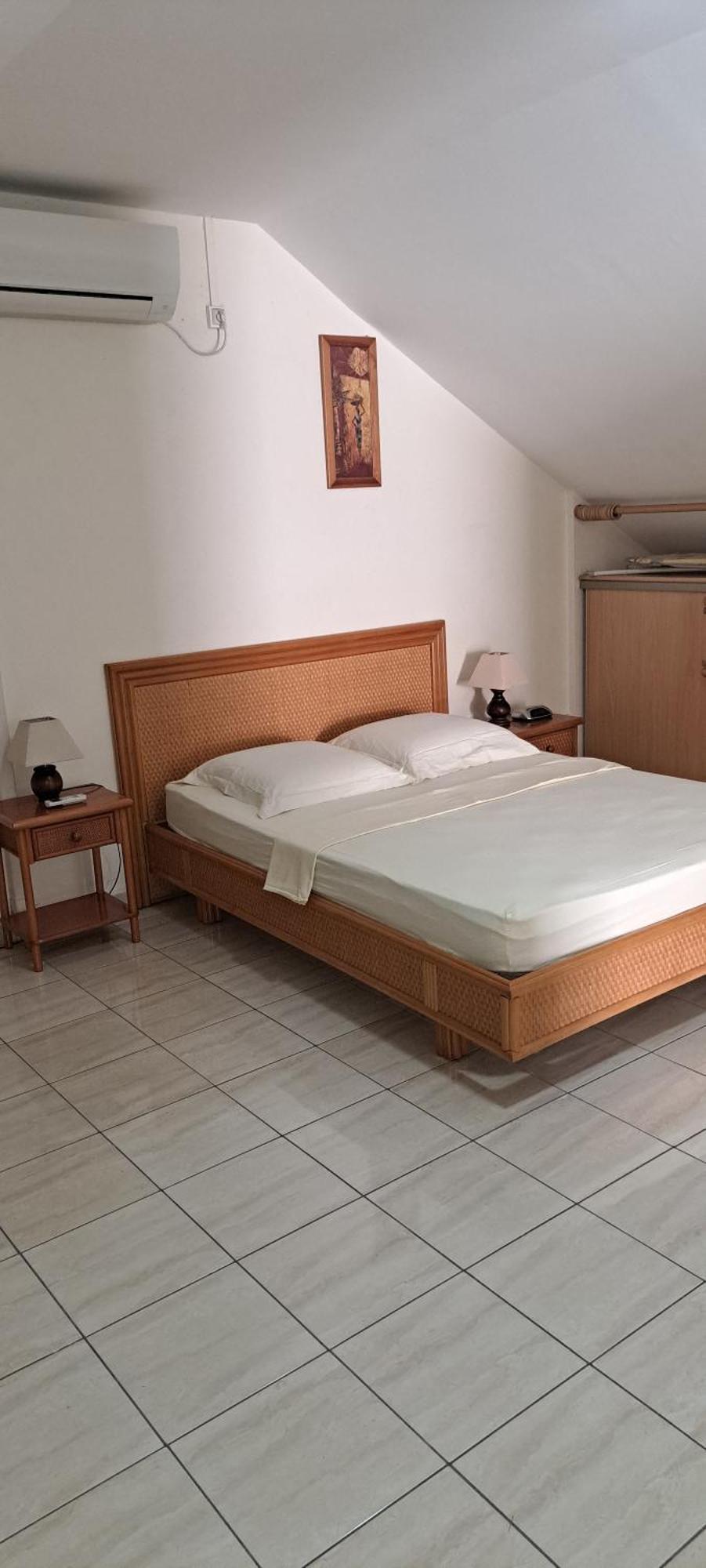 Logement Spacieux Deux Pieces A Baie Mahault Exterior photo
